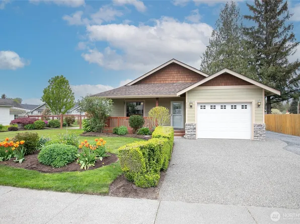 232 Front Street, Sumas, WA 98295