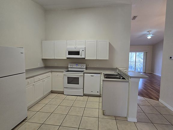 3rd image of 2790 Club Cortile Cir APT B