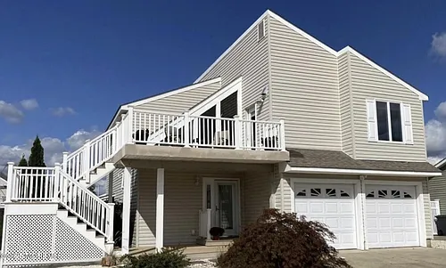 104 Catherine Ln Photo 1