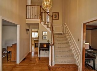 36 Constitution Dr, Southborough, MA 01772