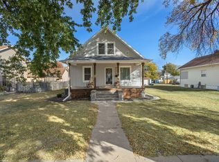1516 7th St, Columbus, NE 68601