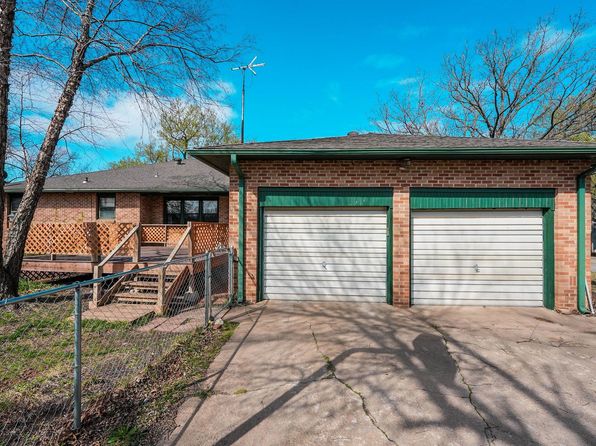 222 N Sturges Ave, Potwin, KS 67123
