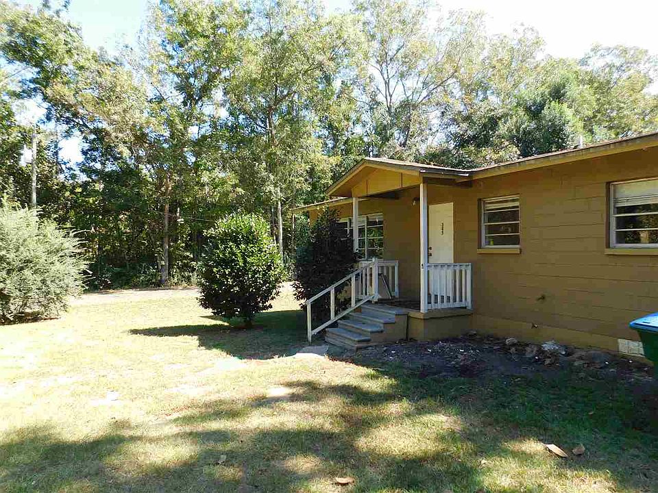 1st image of 305 Hinson Cir