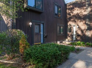 105 Inverness Ct #79, Kalamazoo, MI 49006