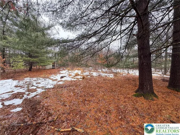 Tirol Cir, Lehighton, PA 18235