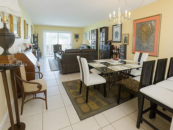 2nd image of 671 S Hollybrook Dr APT 302