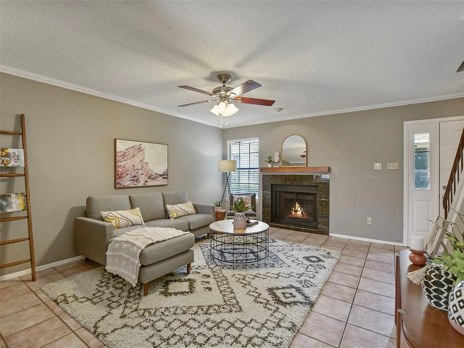 2 bed, 1.5 bath, 968 sqft, $1,500 — Photo 3