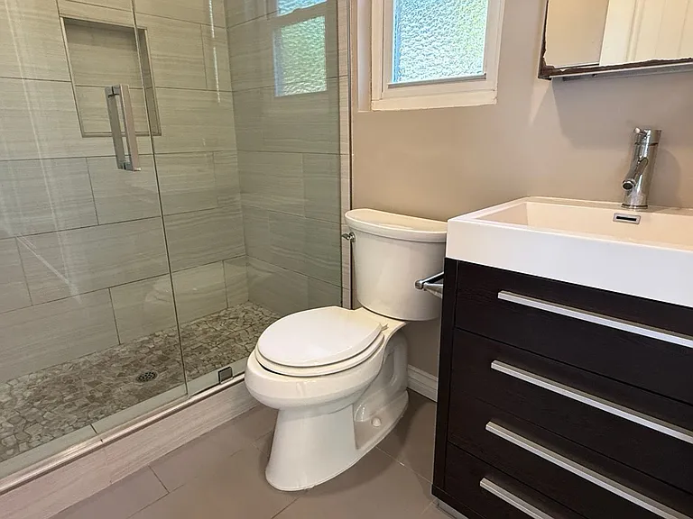 1694 Lyle Dr — Photo 11