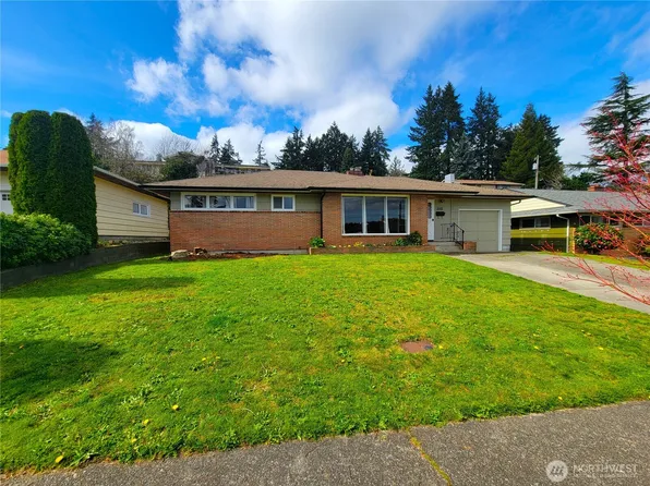 2449 Veldee Avenue, Bremerton, WA 98312