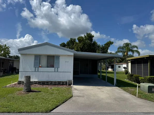 307 Five Iron Dr #307, Mulberry, FL 33860