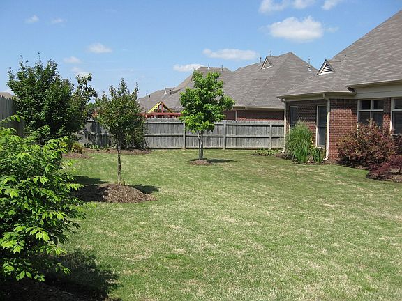 Big room backyard big enough for play and/or a pool