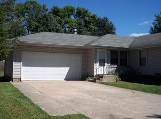 3612 S Golden Ave, Springfield, MO 65807