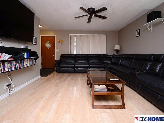 3rd image of 9401 Briarwood Ln