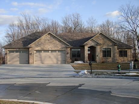 Home for Sale in Kaukauna, Wisconsin $439,900