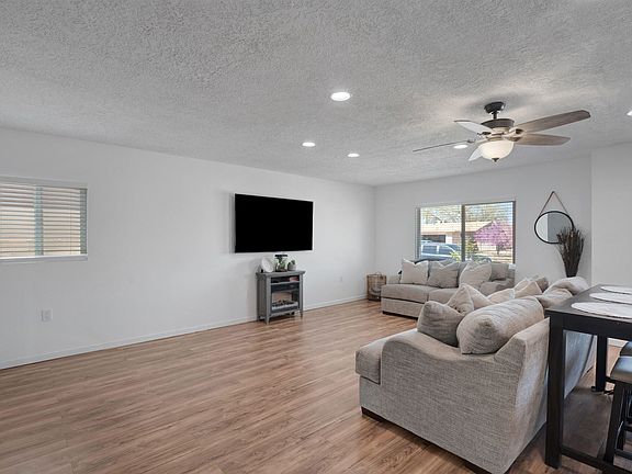 4th image of 7210 Santa Fe Trl NW