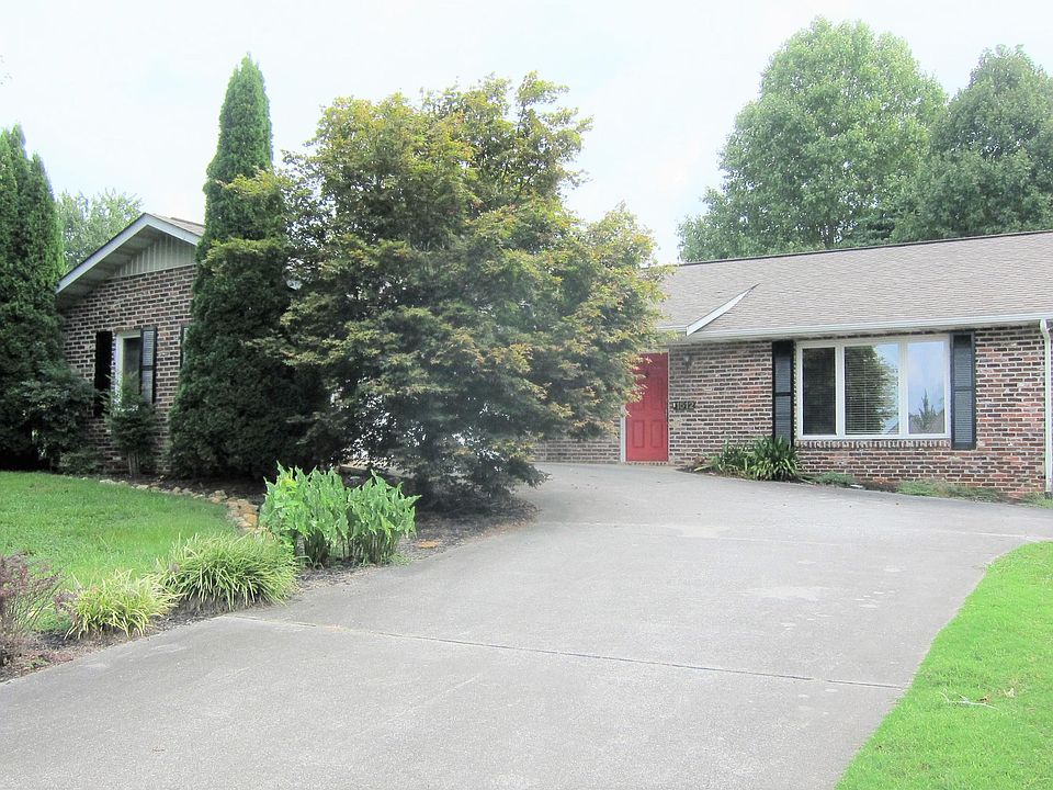 1st image of 1512 Woodbury Ct