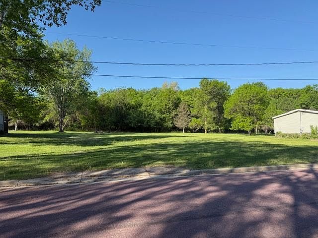 2nd image of Valley View Dr