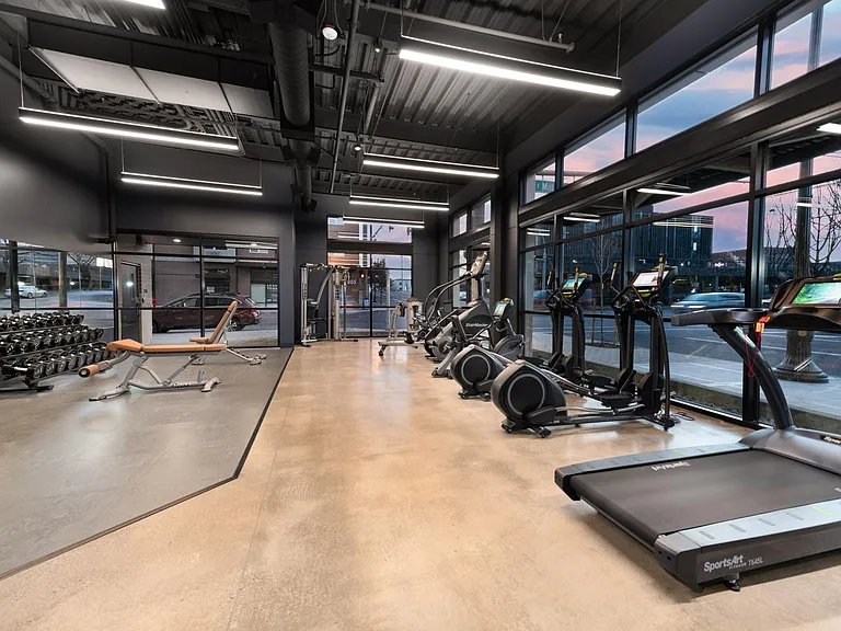 Angelo Tower 24 hr gym