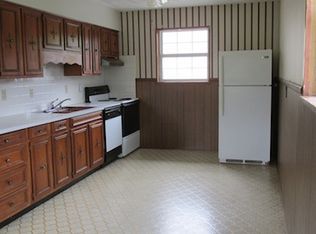 412 Dial Rock Rd APT 1, North Tazewell, VA 24630