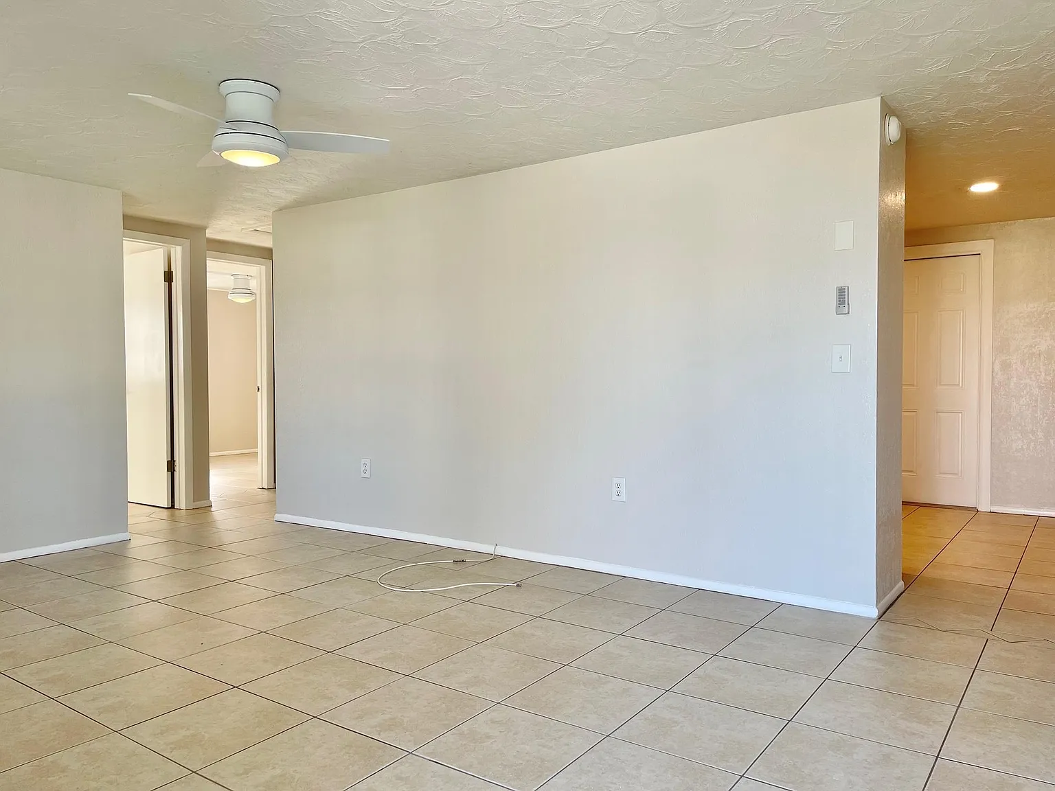 2 bed, 816 sqft, $1,500 — Photo 3