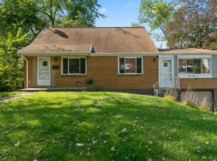 152 Charleston Dr, Pittsburgh, PA 15235
