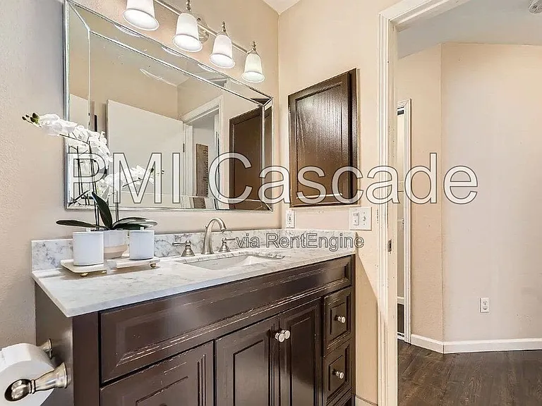 4001 48th Ave NE — Photo 10