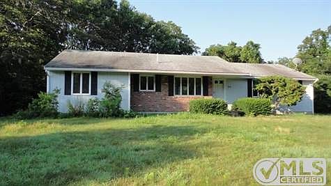 1st image of 423 Shorewood Dr