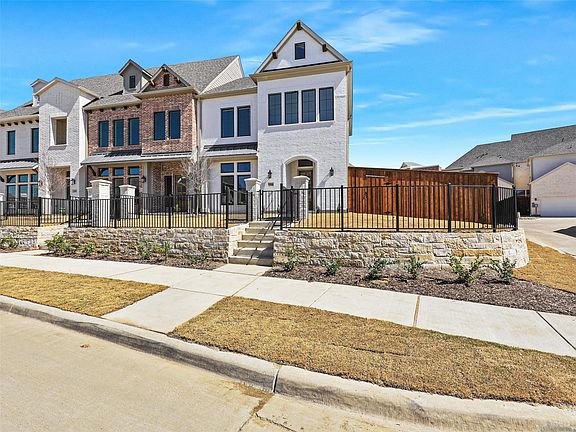 4th image of 12024 Dahlia Bay Dr