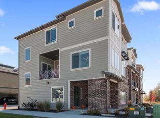 10 S Rio Grand Ave, Farmington, UT 84025