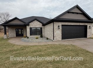 3545 Sand Dr, Newburgh, IN 47630