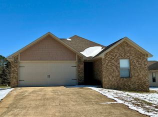 320 W School St, Brookland, AR 72417
