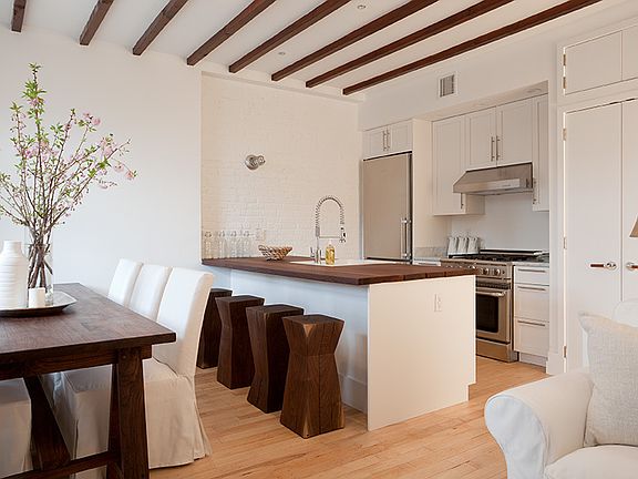 3rd image of 225 15th St APT 1