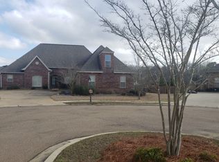 303 Pinnacle Cv, Brandon, MS 39047