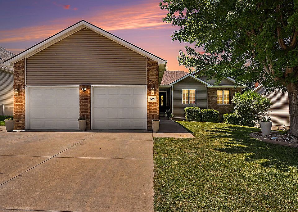 1st image of 5727 Harding Dr