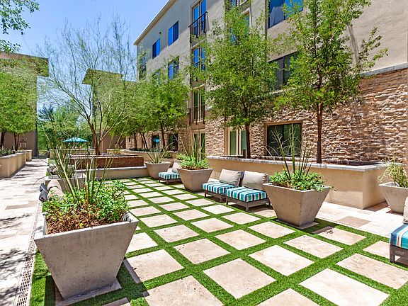 4th image of 2625 E Camelback Rd APT 364