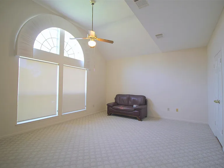 16326 Brush Meadows Ct — Photo 13