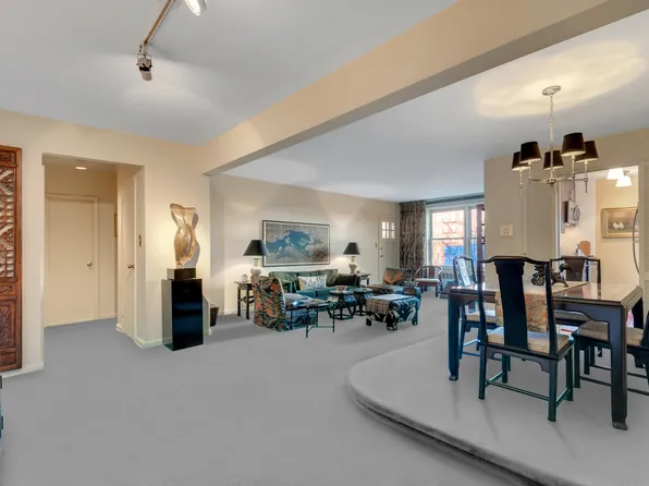 1250 Ocean Parkway image 1 of 14