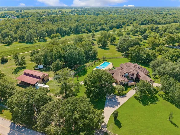 4530 Pool Hill Rd, Brookshire, TX 77423