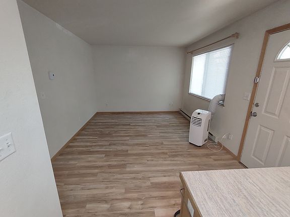 4th image of 600 S Howes St
