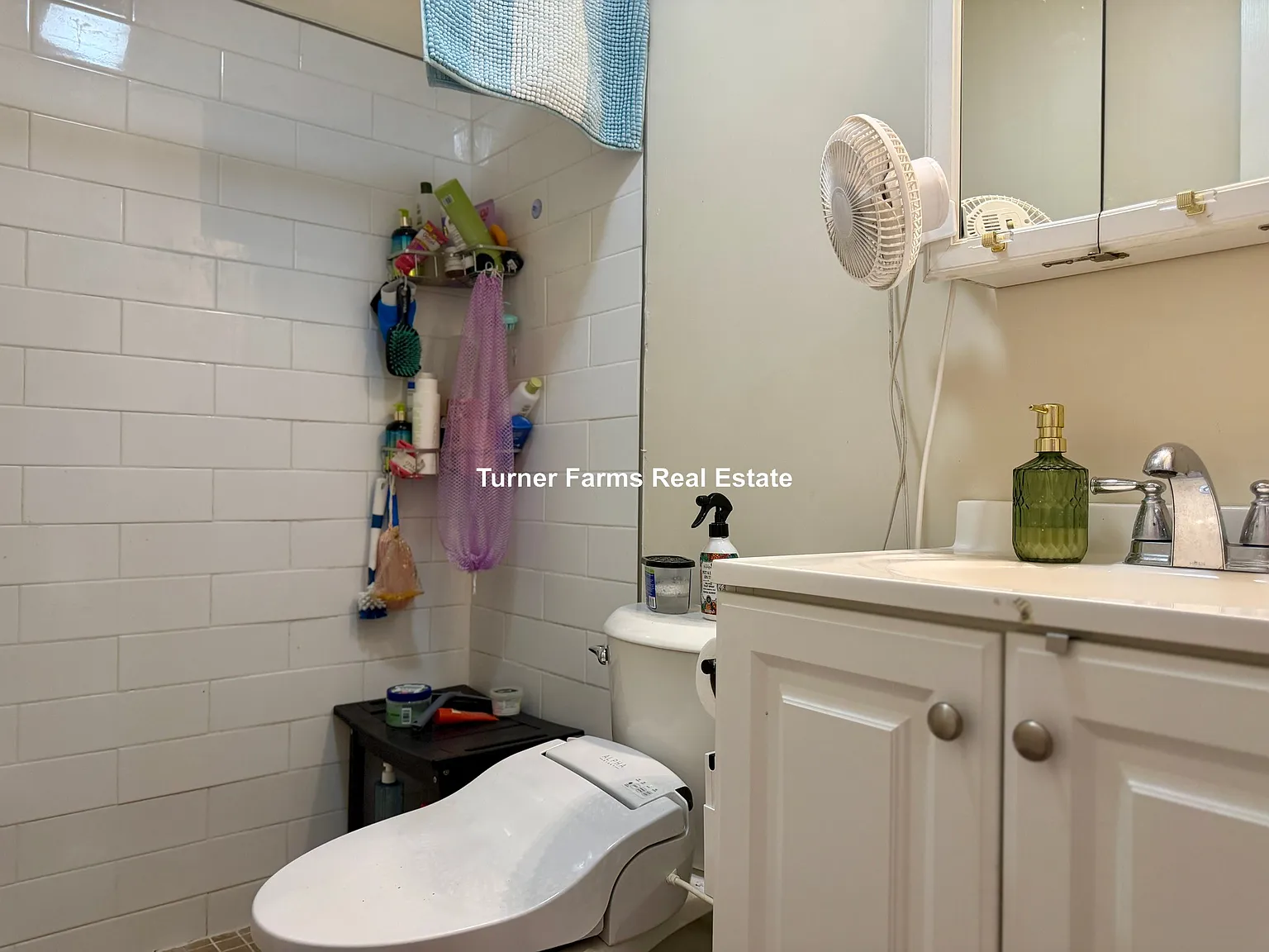 1 bed, 9999 sqft, $2,300 — Photo 3