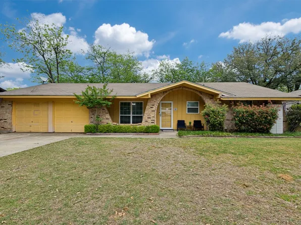 1008 Sherwood Dr, Bedford, TX 76022