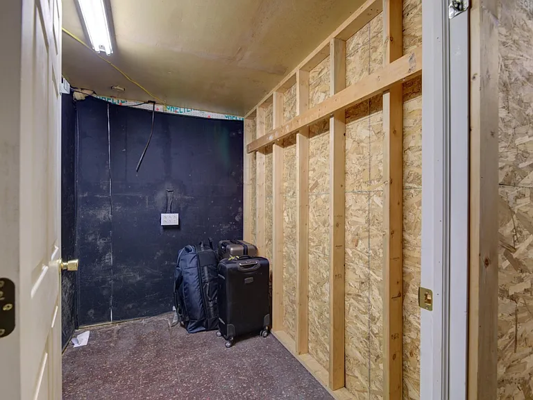 203 S William St #3 — Photo 14