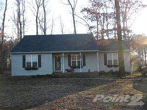 additional view of front of house