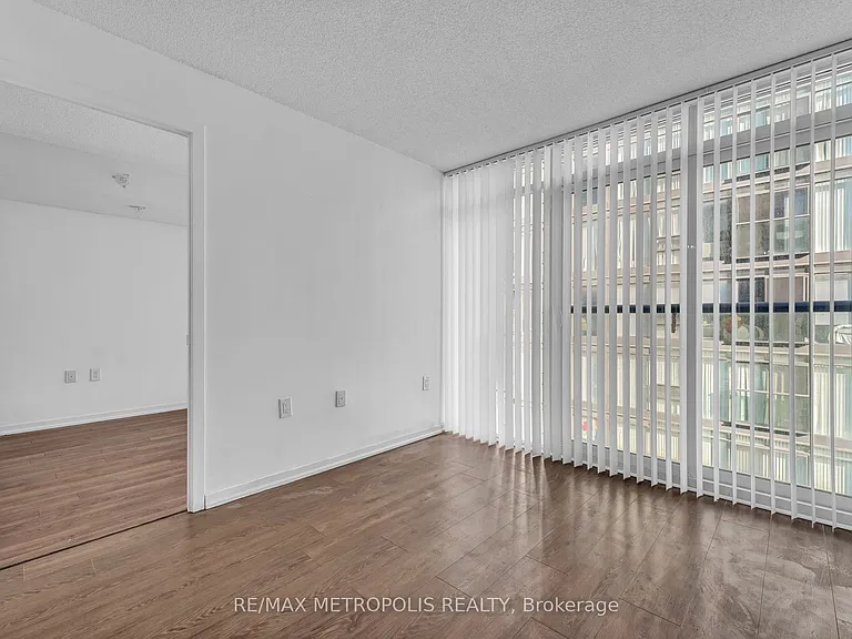 36 Lisgar St #1902W — Photo 12