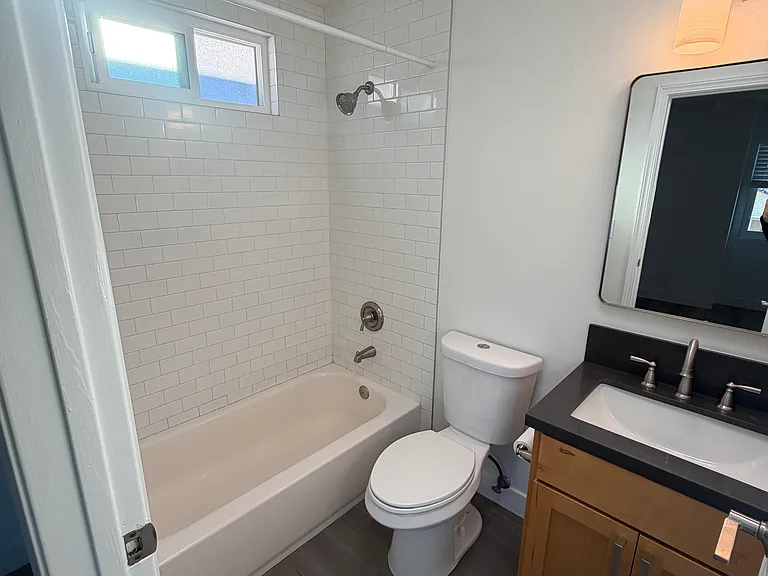 6262 Stewart St — Photo 29