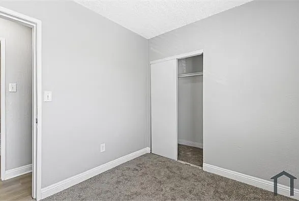 310 W Magnolia St #4 — Photo 8