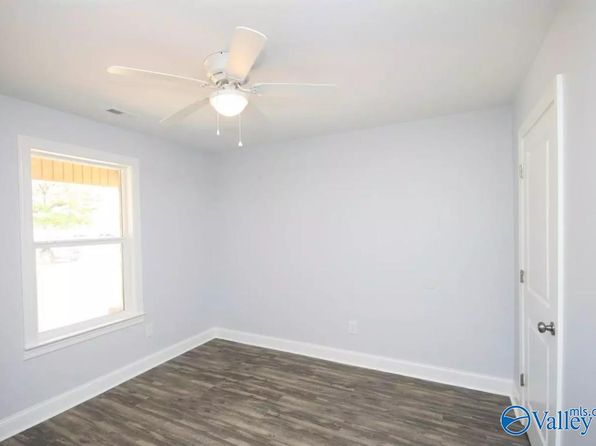 110 Kaleigh Paige Cir #B, New Market, AL 35761