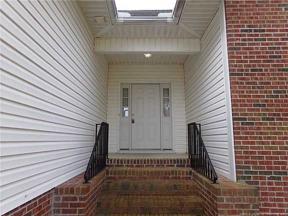3rd image of 290 Robeson St