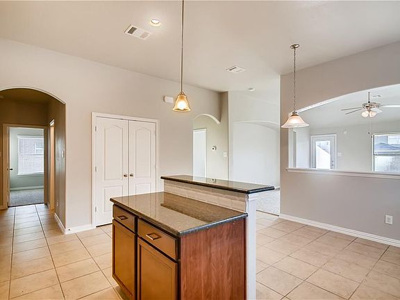 5th image of 127 Wallin Farms Dr