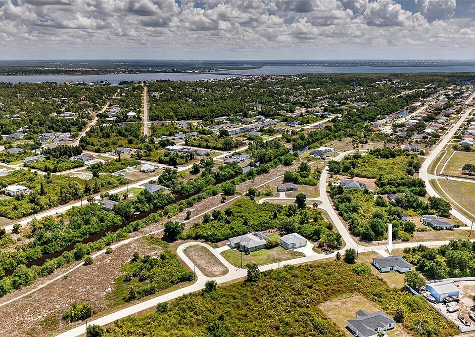 13089 Xavier Ave, Port Charlotte, FL 33981 | MLS #C7526309 | Zillow
